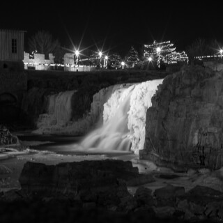 Dec-11-201118946